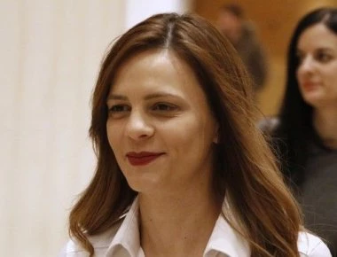 Αχτσιόγλου: Αποφάσεις παίρνει η κοινωνάι και όχι η οικονομική ελίτ